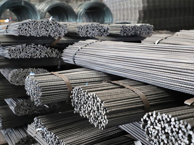 材料的強度等級標準值是根據什么原則確定的？